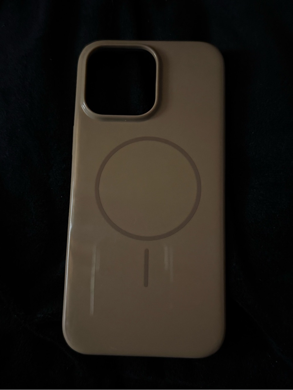 iPhone 16 pro max Beats case